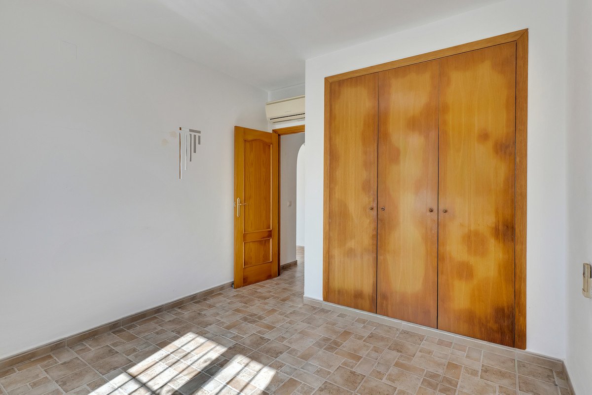 3 Bed Detached Villa in Beniarbeig