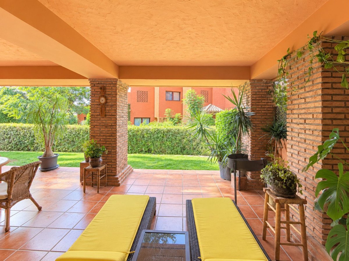 2 Bed Ground Floor Apartment in Casares Playa