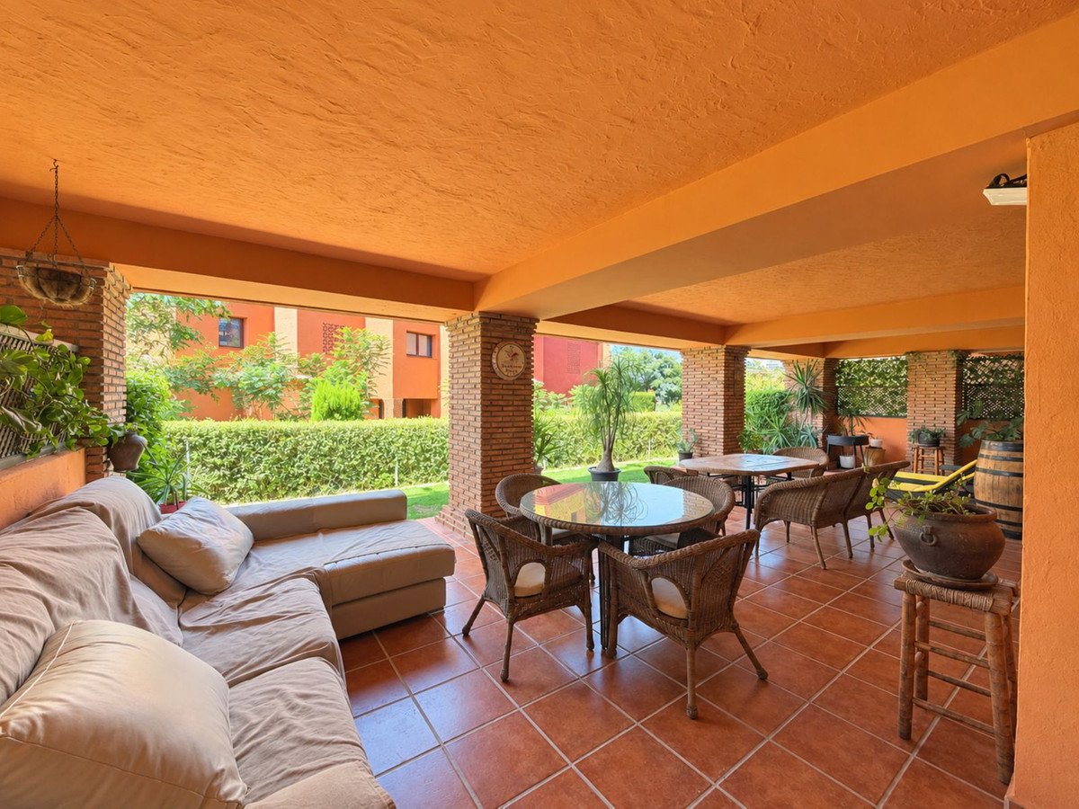 2 Bed Ground Floor Apartment in Casares Playa