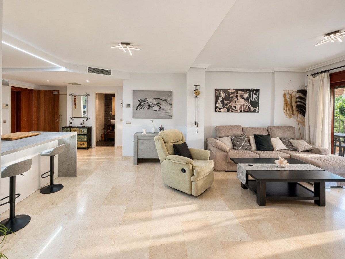 2 Bed Ground Floor Apartment in Casares Playa