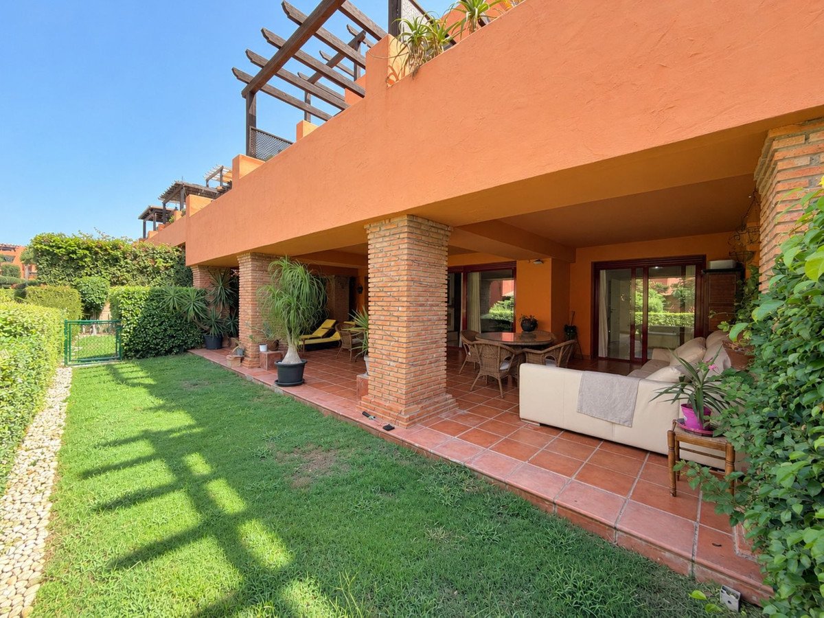 2 Bed Ground Floor Apartment in Casares Playa