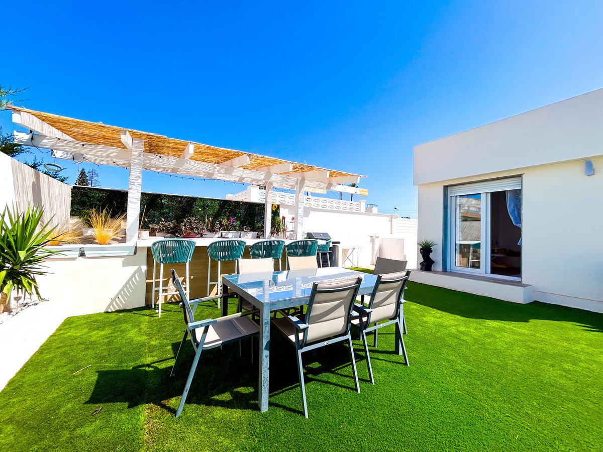 5 Bed Detached Villa in Mar de Cristal