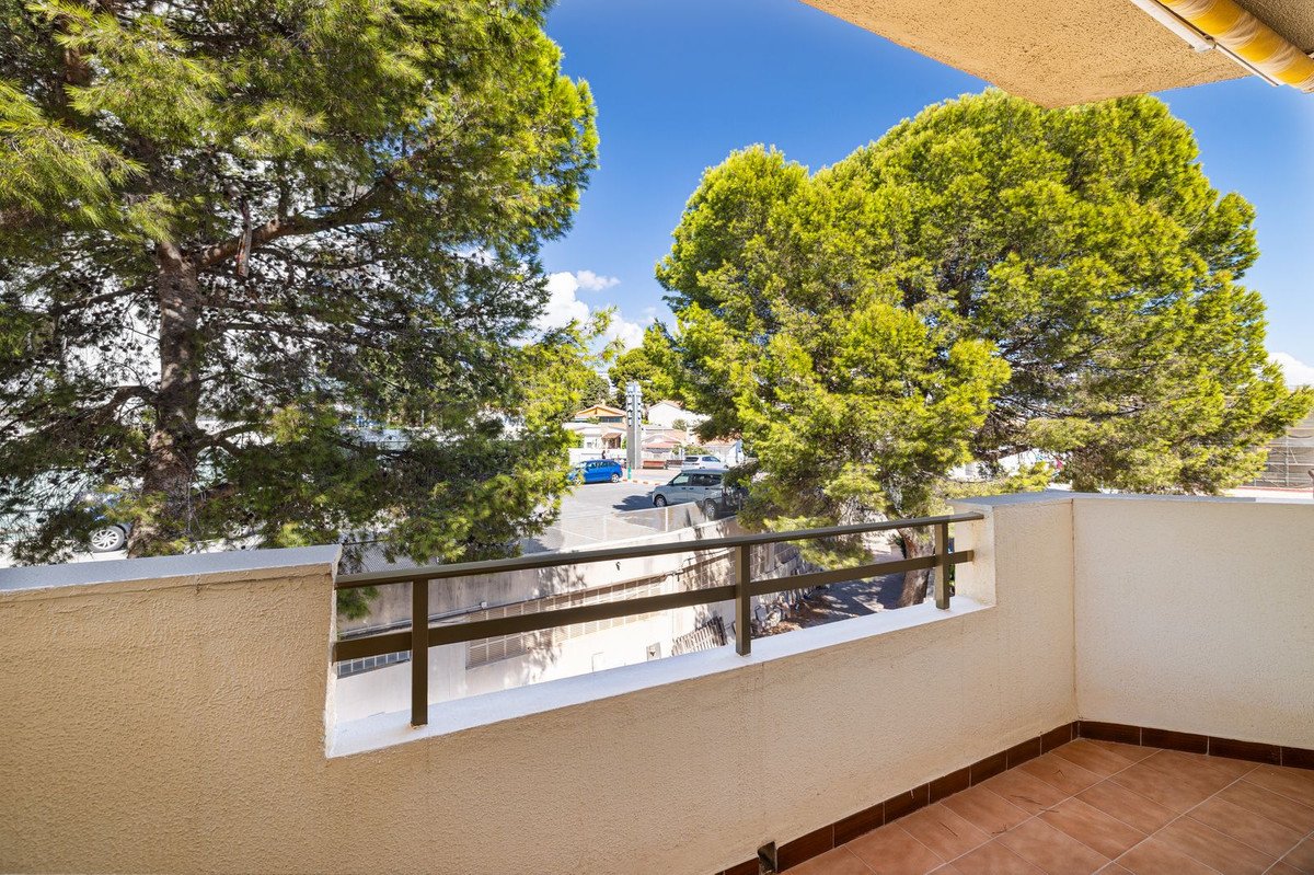 3 Bed Middle Floor Apartment in Benalmadena