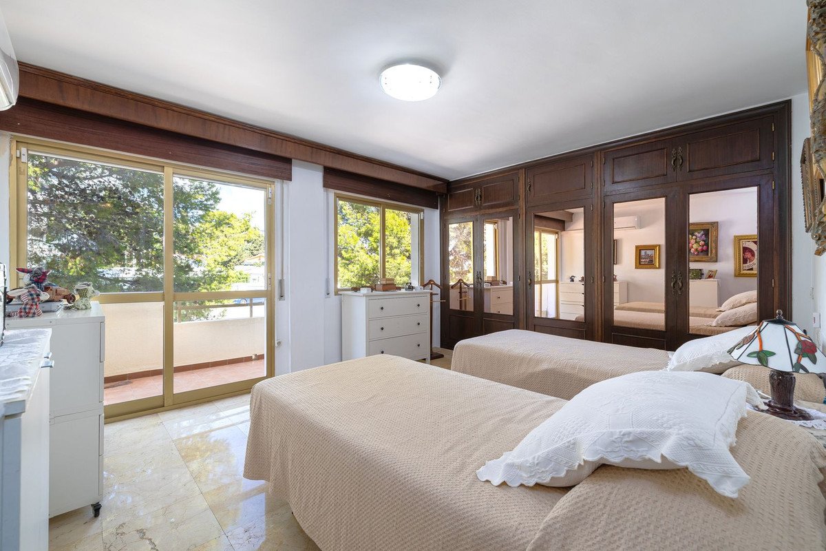 3 Bed Middle Floor Apartment in Benalmadena
