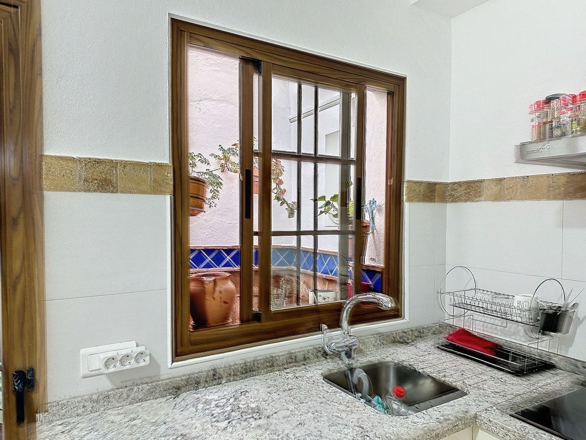 2 Bed Townhouse in Estepona
