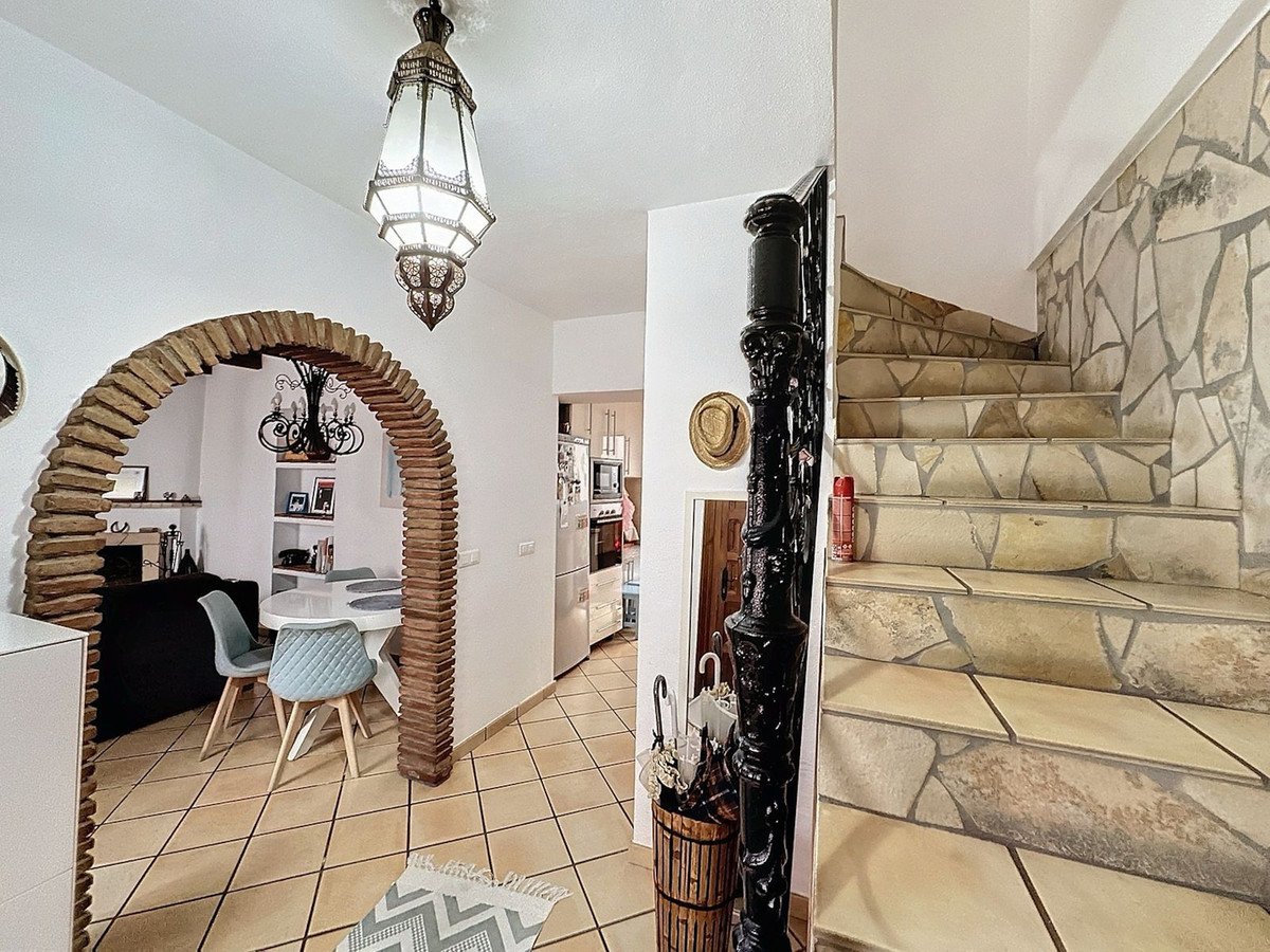 2 Bed Townhouse in Estepona