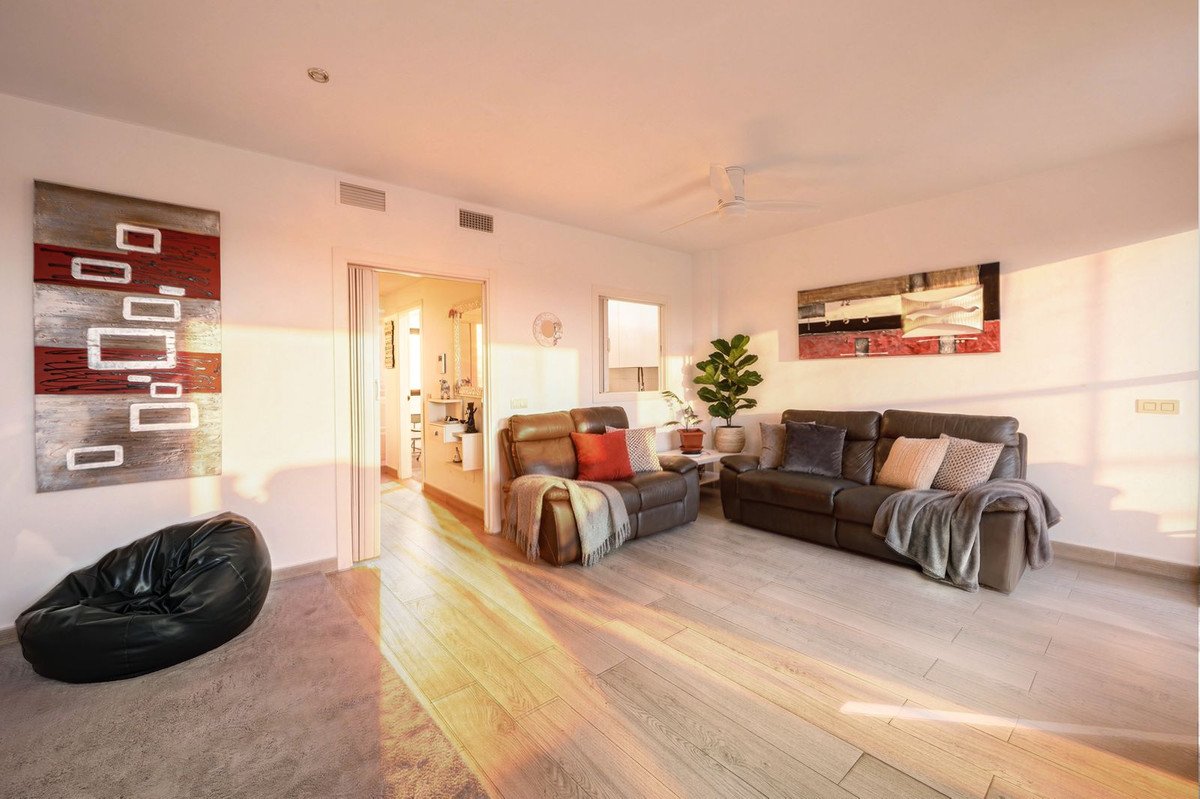 3 Bed Townhouse in Benalmadena Pueblo