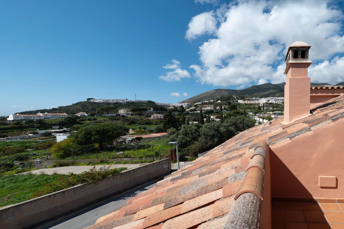 3 Bed Townhouse in Benalmadena Pueblo