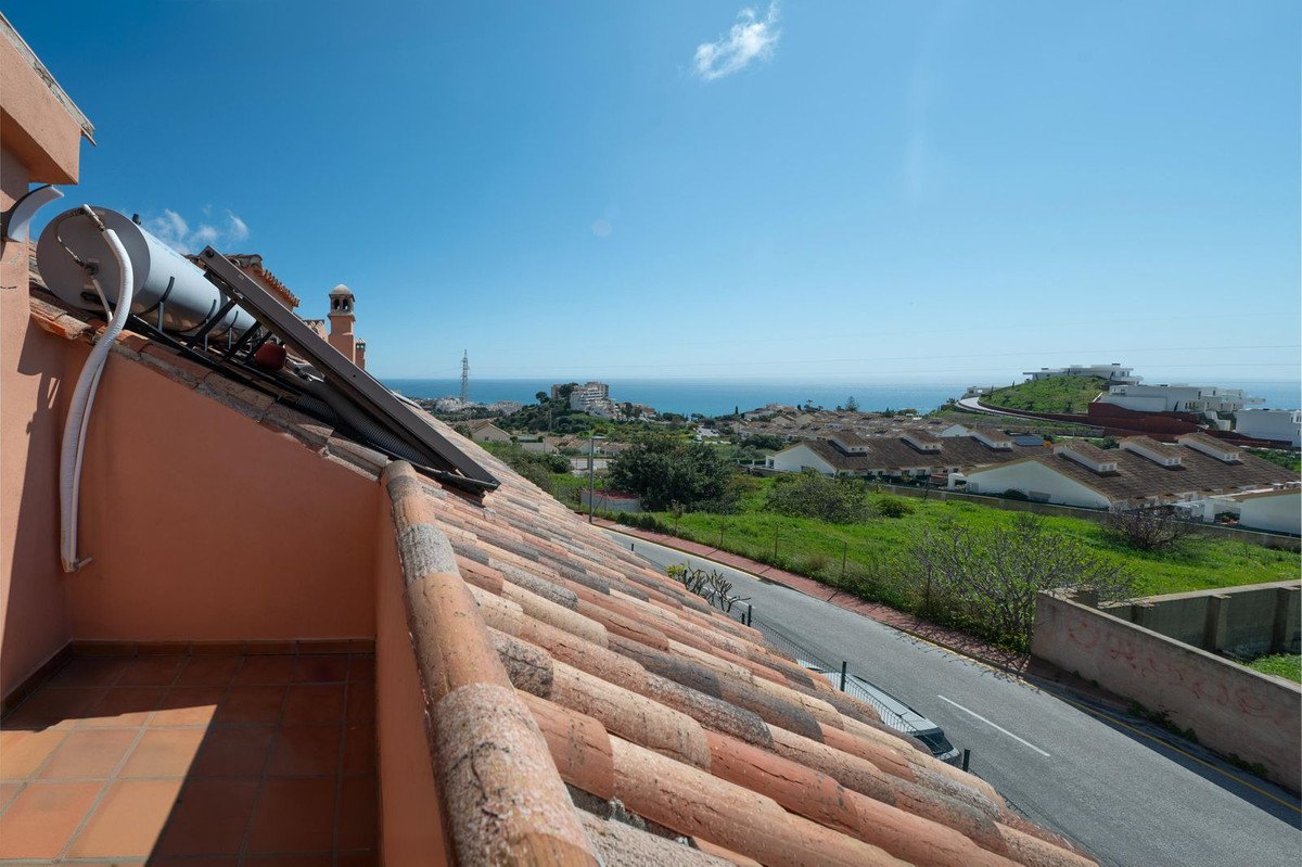 3 Bed Townhouse in Benalmadena Pueblo