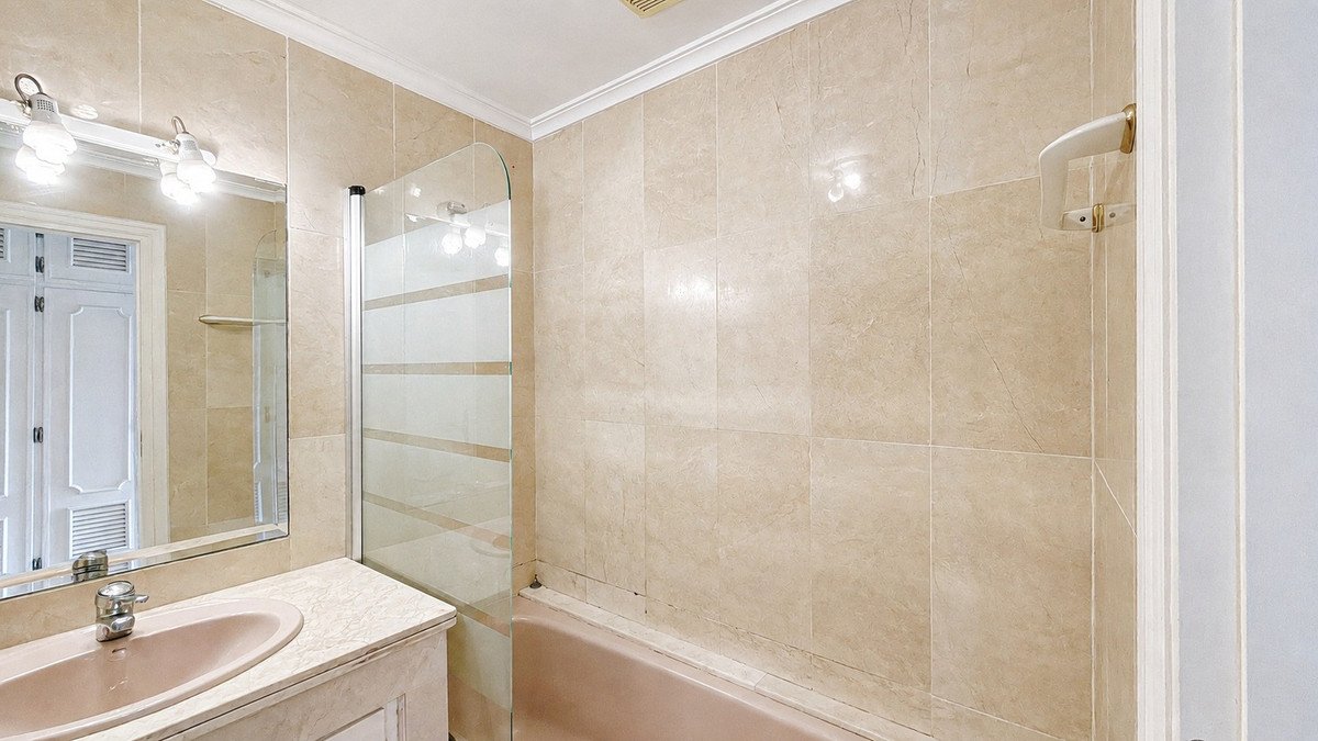 4 Bed Penthouse Duplex in Estepona