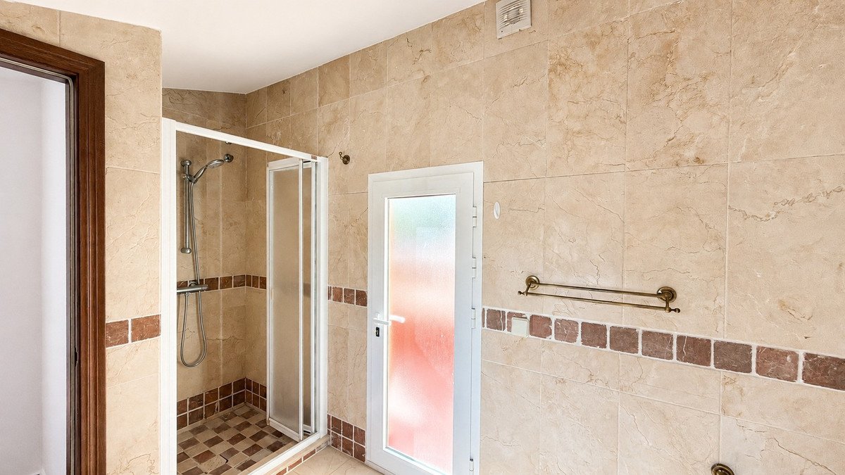 4 Bed Penthouse Duplex in Estepona