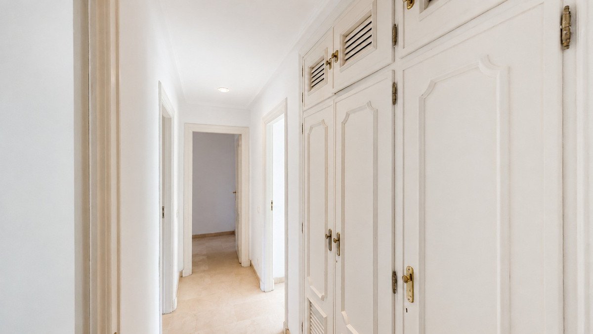 4 Bed Penthouse Duplex in Estepona