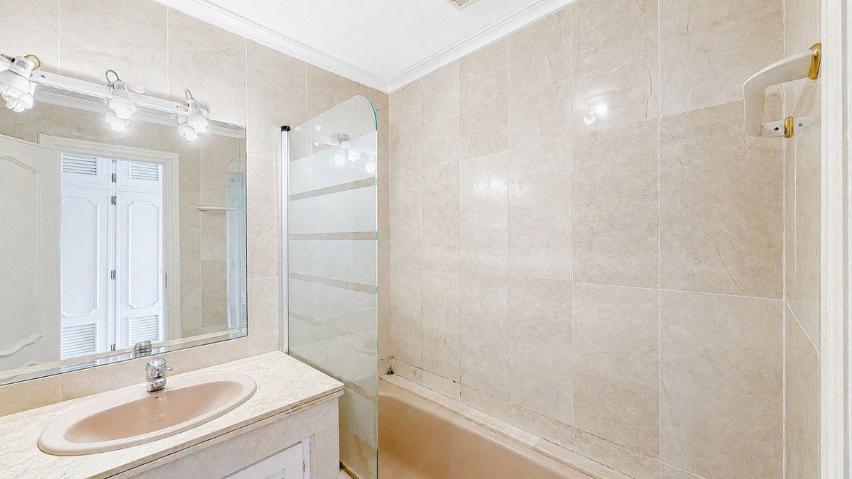 4 Bed Penthouse Duplex in Estepona