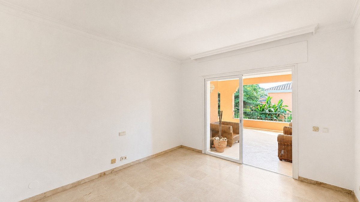 4 Bed Penthouse Duplex in Estepona