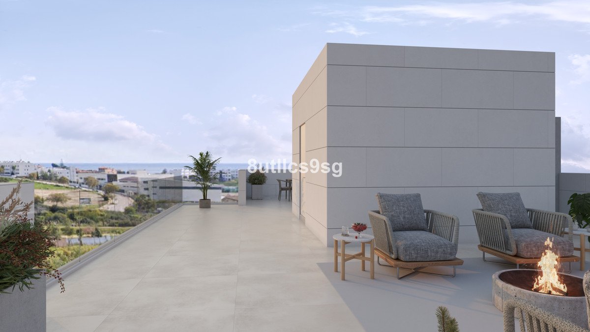 4 Bed Detached Villa in Estepona