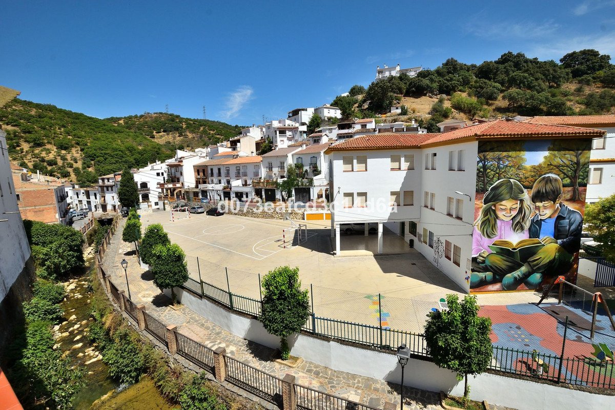 Restaurant in Igualeja