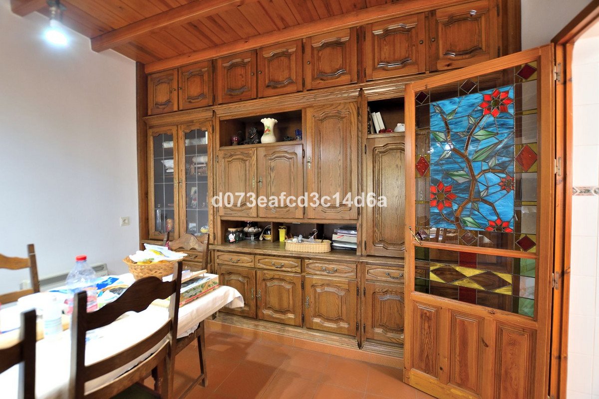 3 Bed Townhouse in Los Prados