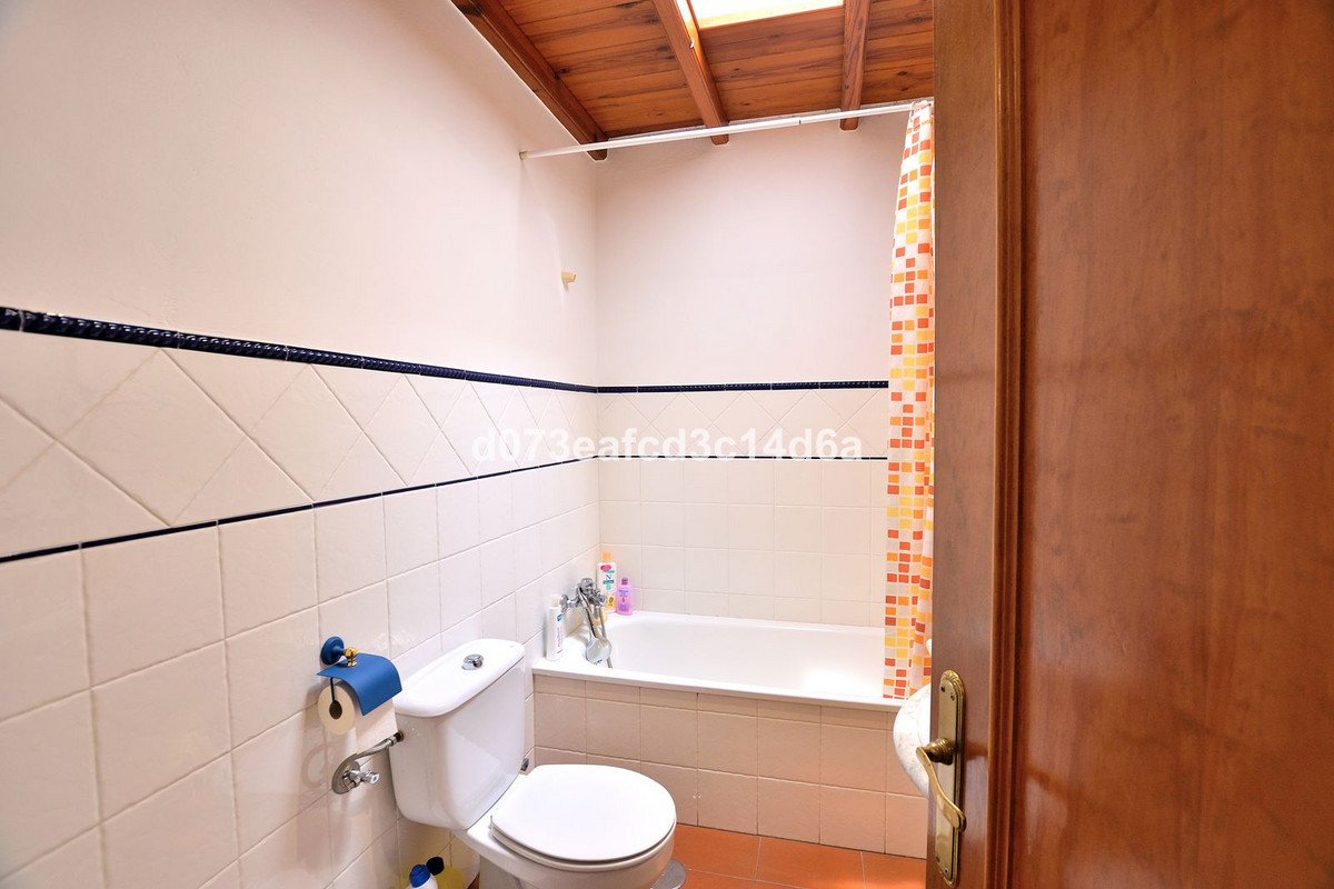 3 Bed Townhouse in Los Prados
