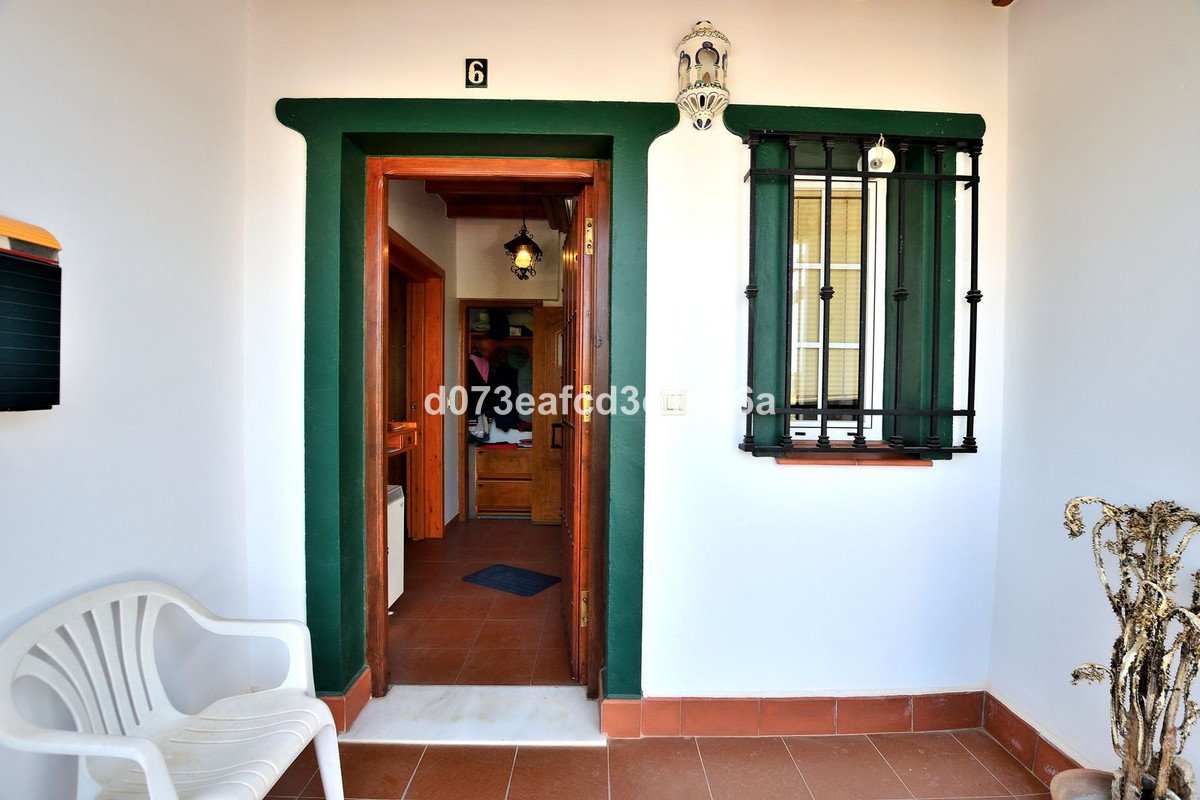 3 Bed Townhouse in Los Prados