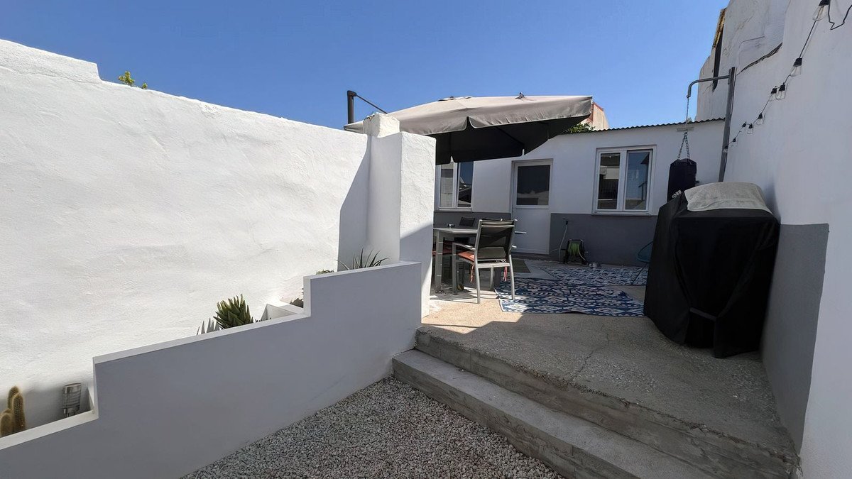 5 Bed Townhouse in Alhaurín el Grande