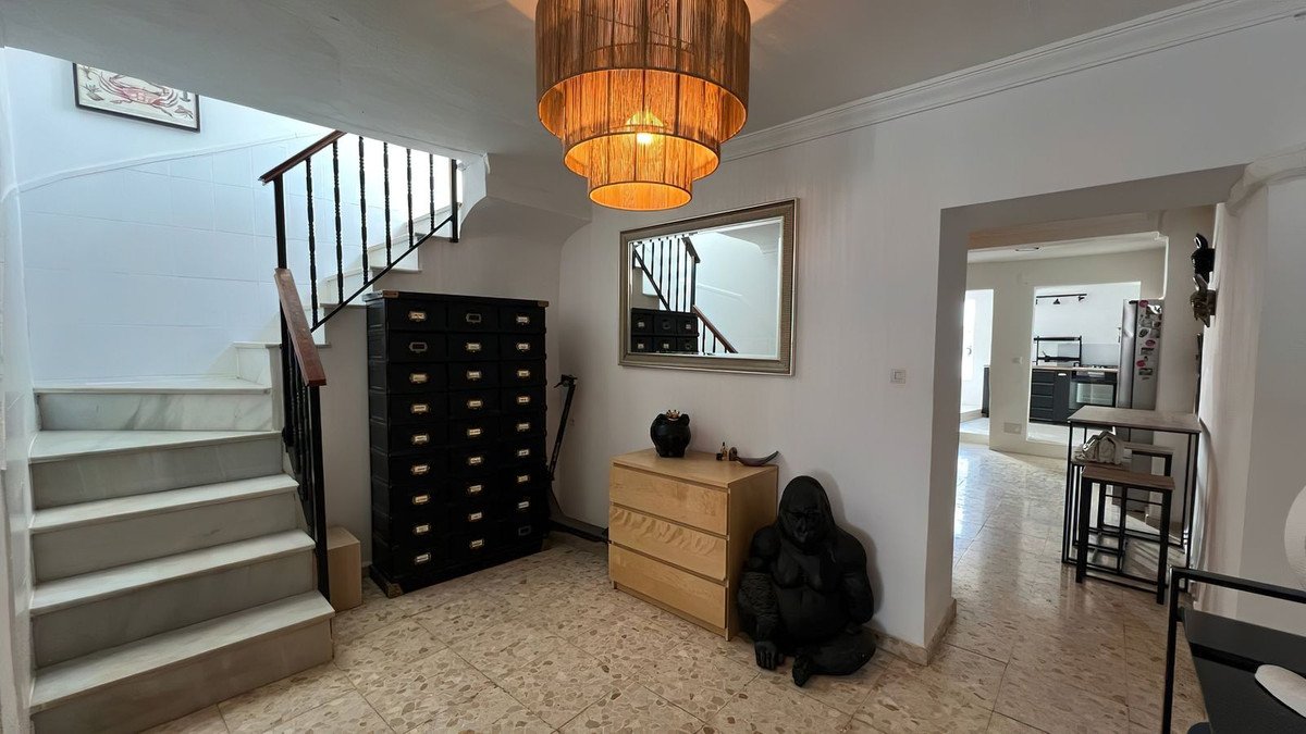 5 Bed Townhouse in Alhaurín el Grande