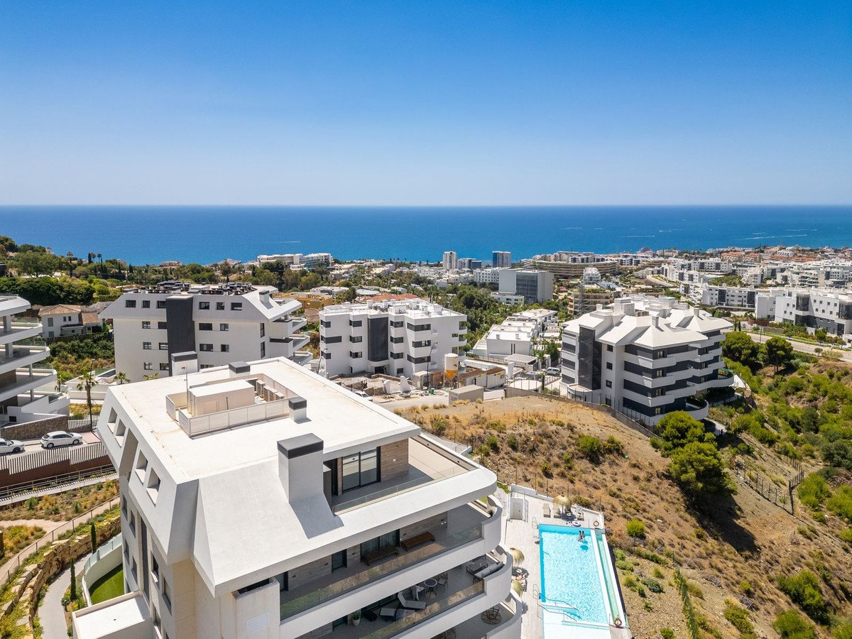3 Bed Penthouse in Higueron