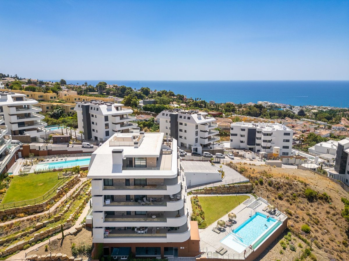 3 Bed Penthouse in Higueron