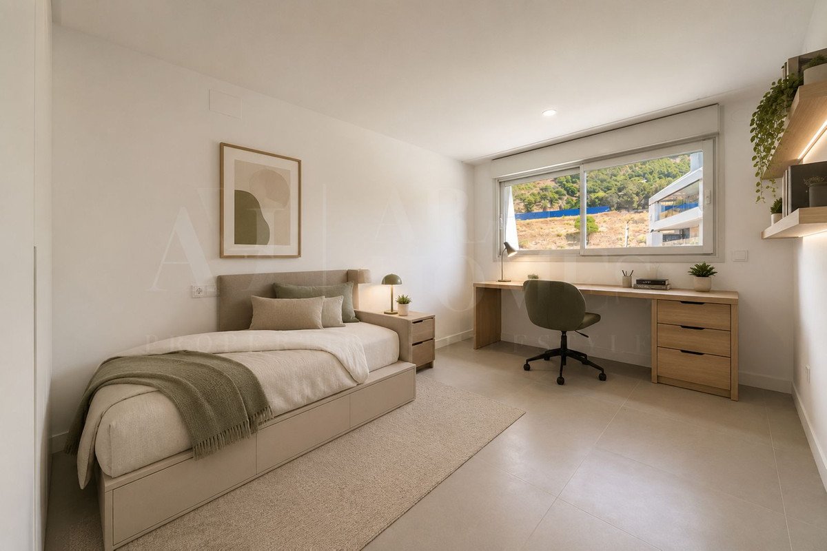 3 Bed Penthouse in Higueron