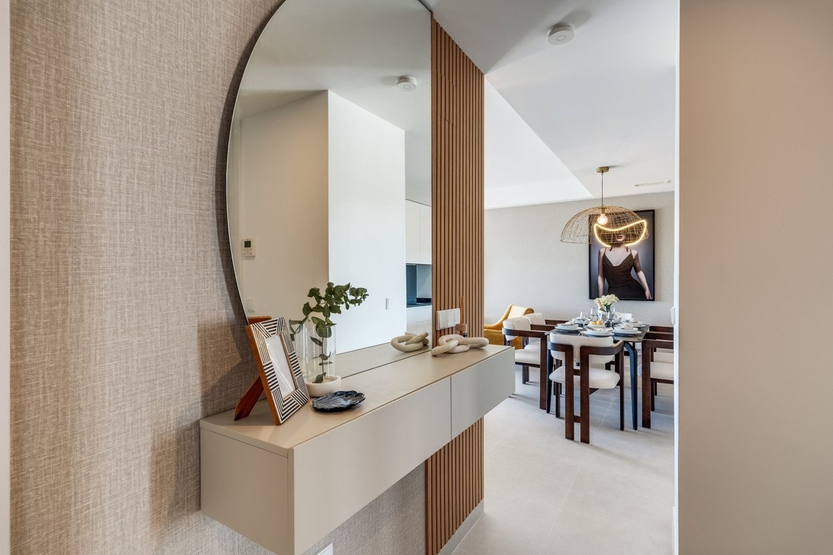 2 Bed Middle Floor Apartment in Estepona