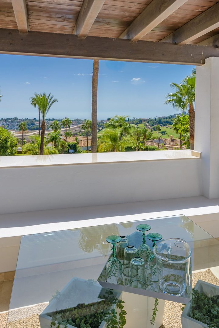 3 Bed Townhouse in El Paraiso