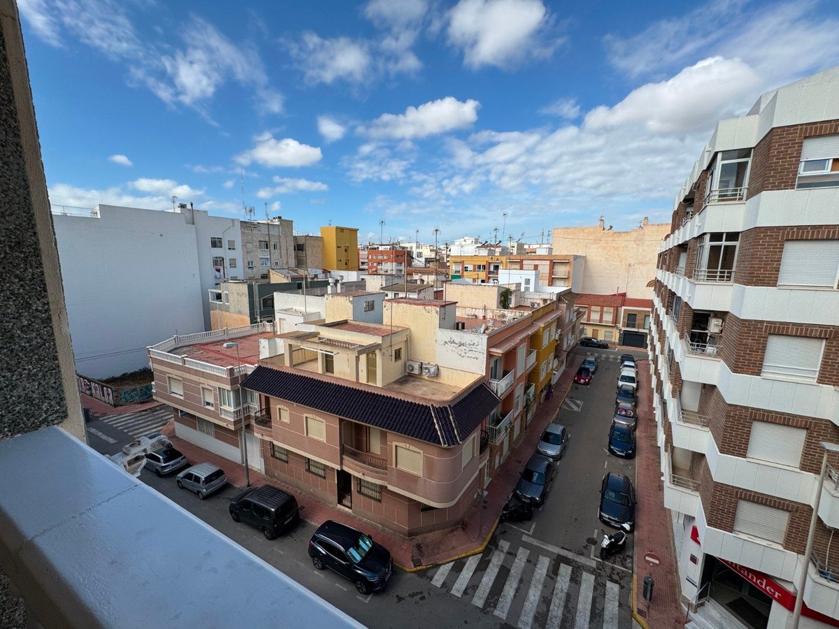1 Bed Middle Floor Apartment in Guardamar del Segura