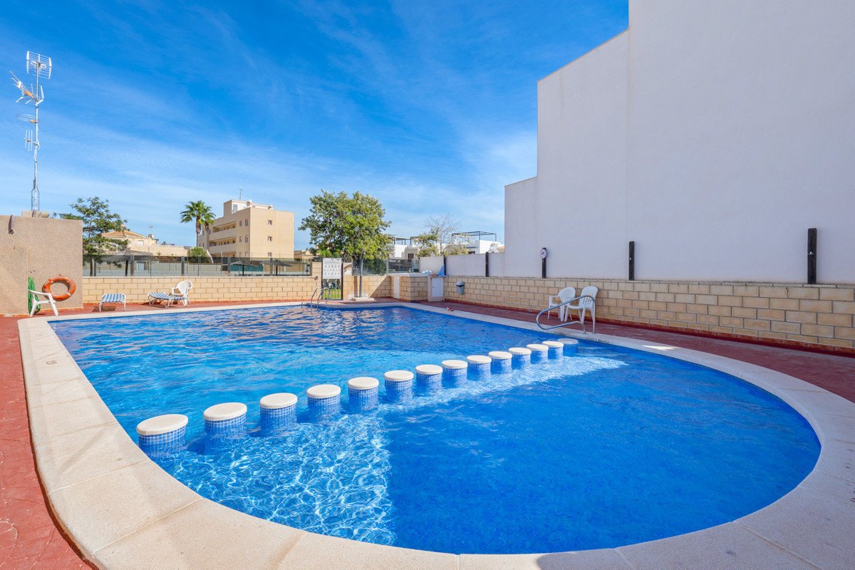 3 Bed Bungalow in Lomas de Cabo Roig
