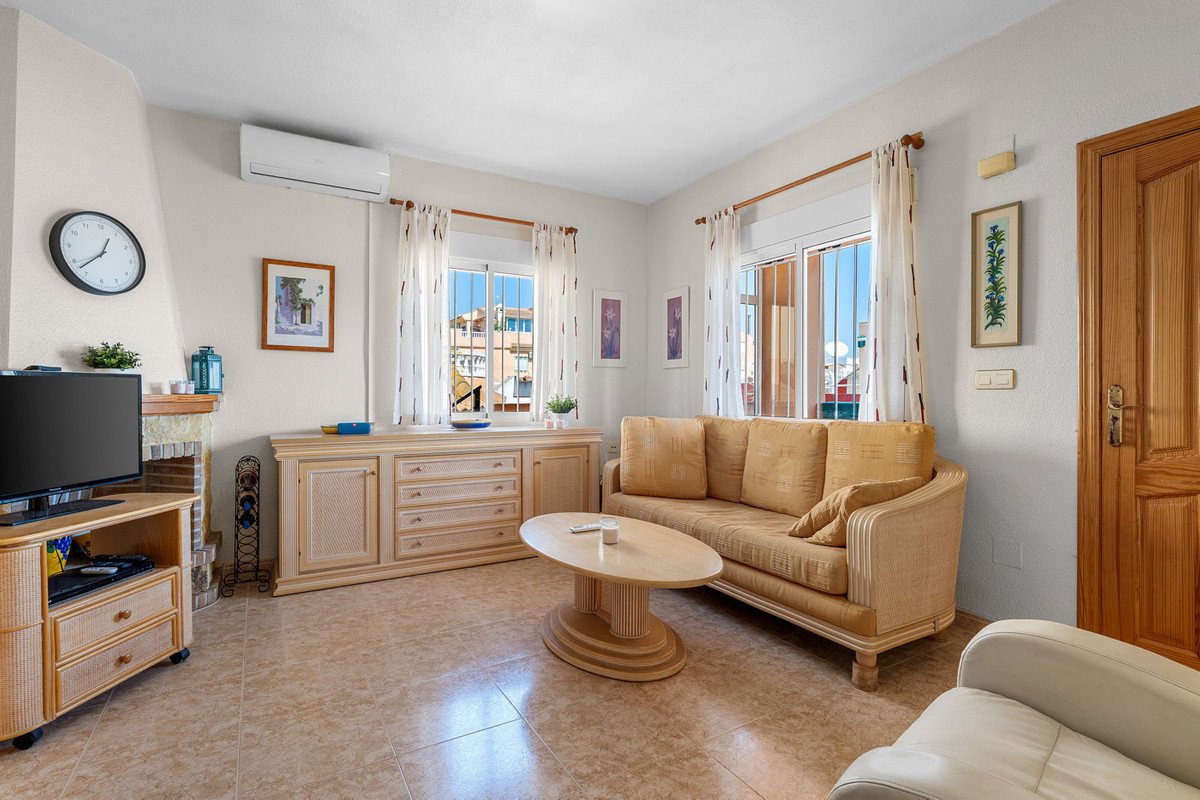 3 Bed Bungalow in Lomas de Cabo Roig