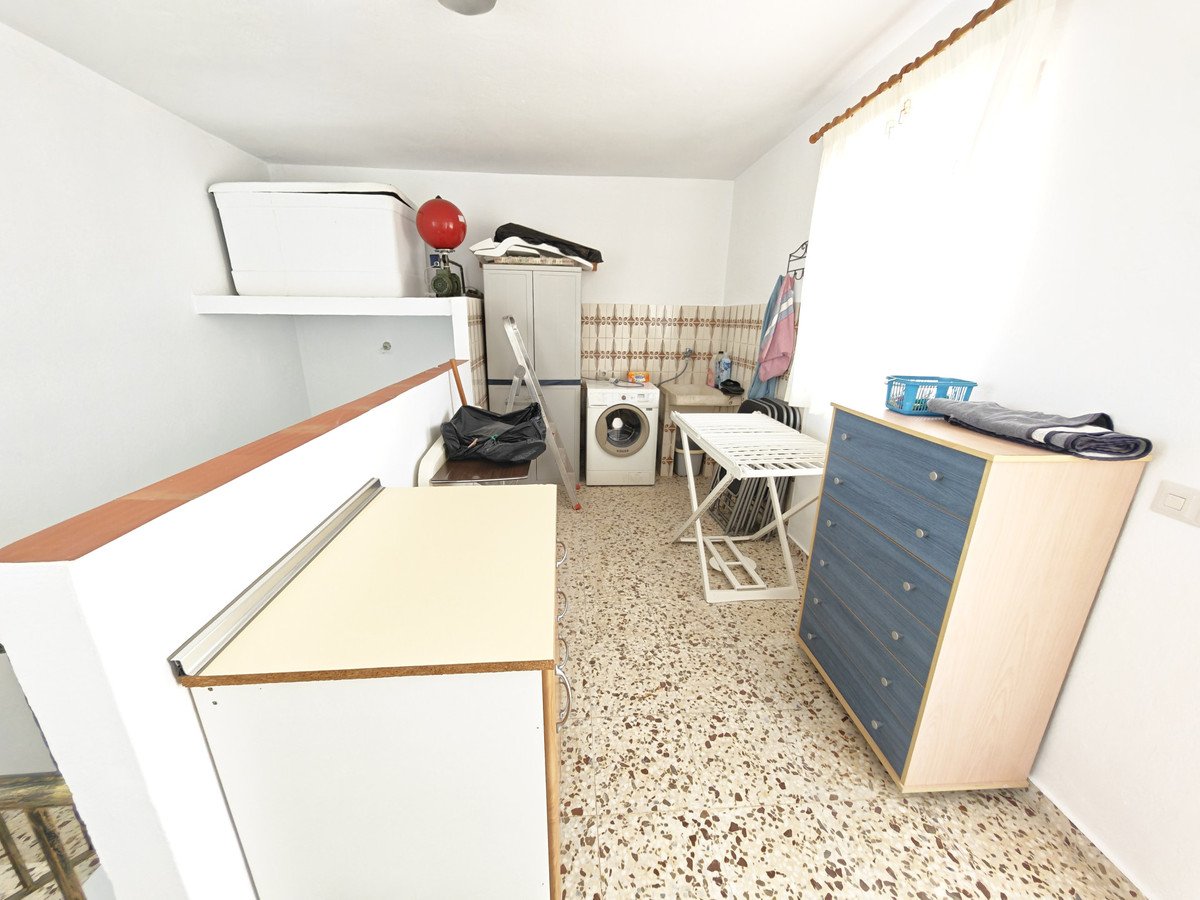 3 Bed Detached Villa in Estepona