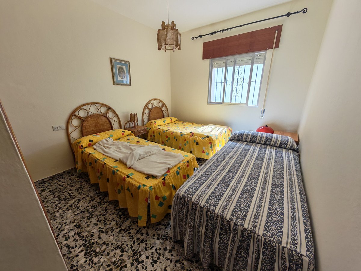 3 Bed Detached Villa in Estepona