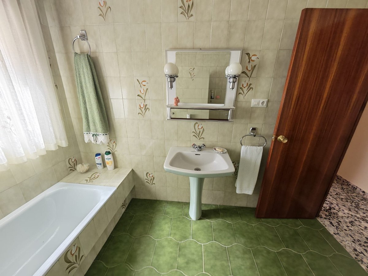 3 Bed Detached Villa in Estepona