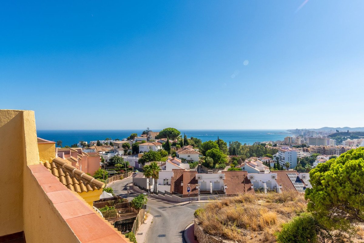 2 Bed Penthouse Duplex in Fuengirola