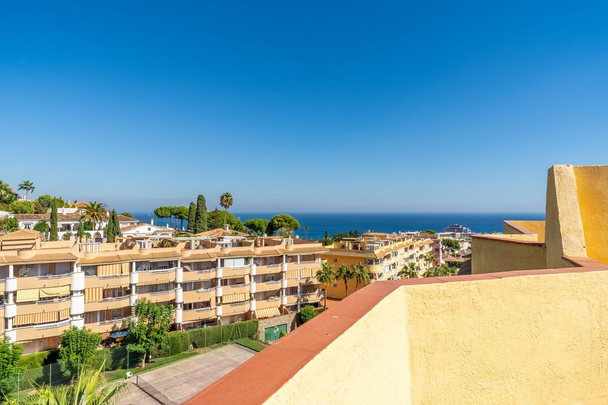2 Bed Penthouse Duplex in Fuengirola