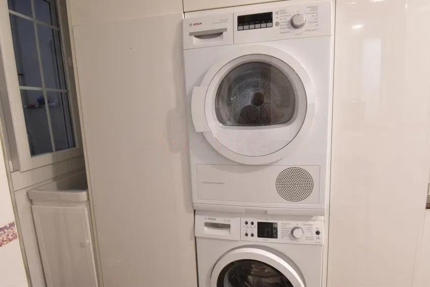 3 Bed Middle Floor Apartment in Málaga