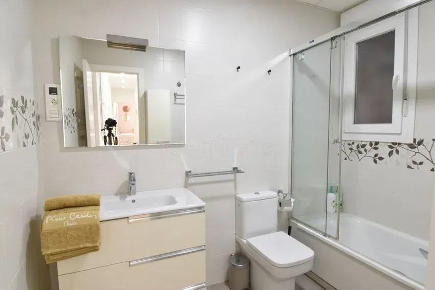3 Bed Middle Floor Apartment in Málaga