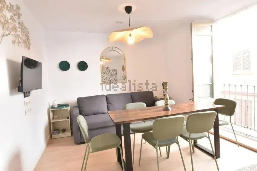 3 Bed Middle Floor Apartment in Málaga