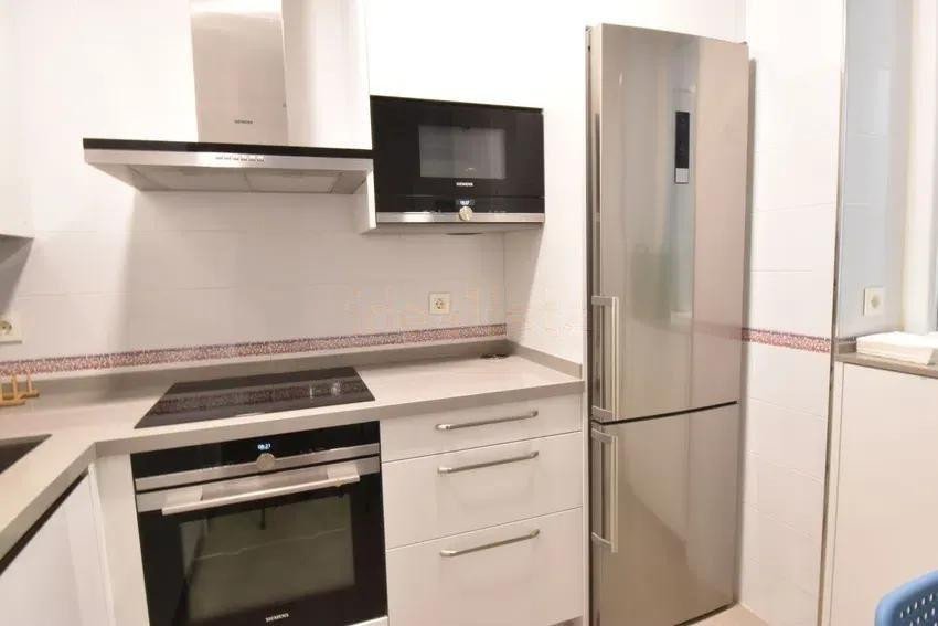 3 Bed Middle Floor Apartment in Málaga