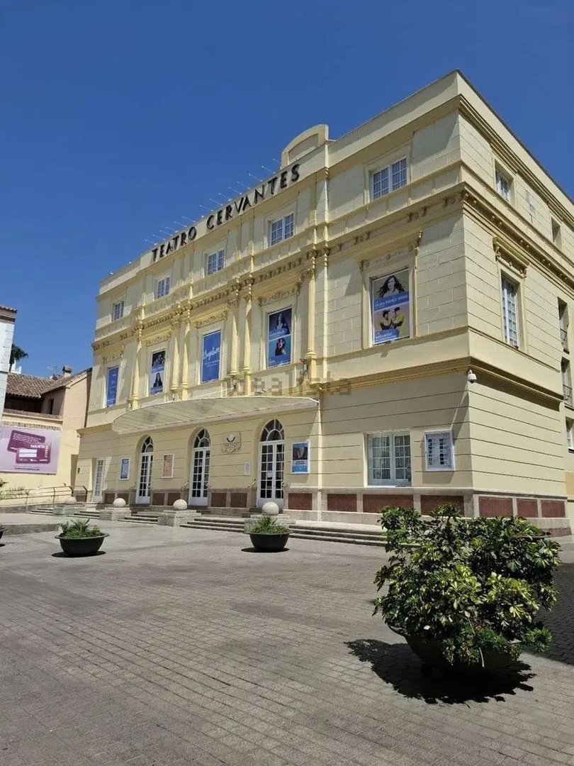 3 Bed Middle Floor Apartment in Málaga