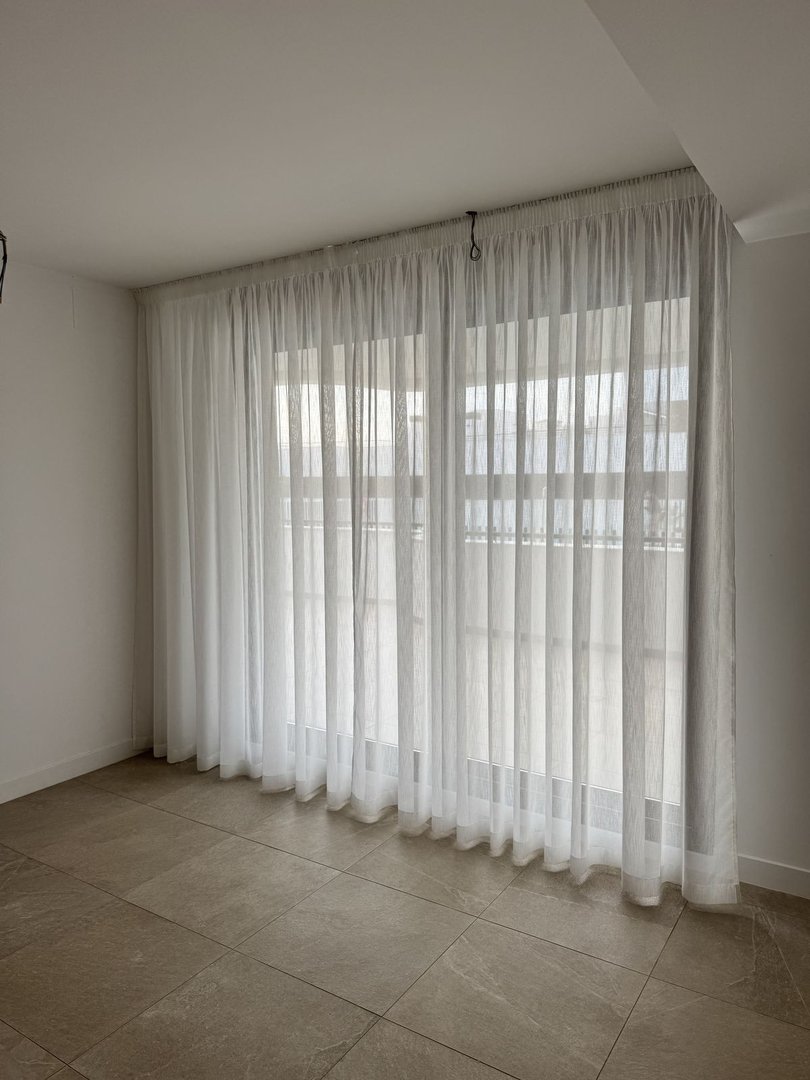 2 Bed Middle Floor Apartment in Estepona