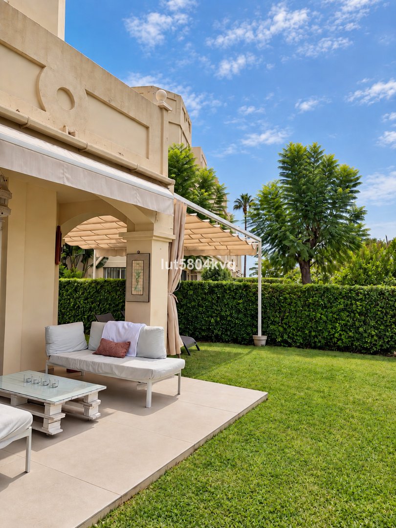 3 Bed Ground Floor Apartment in La Quinta