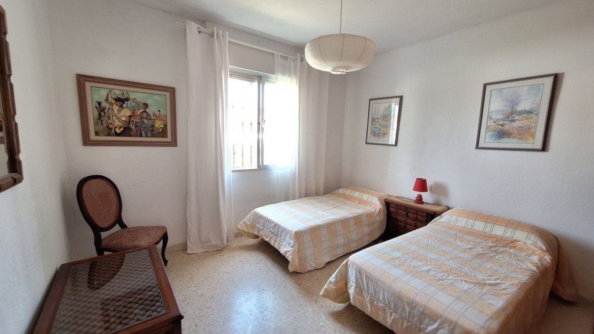 3 Bed Detached Villa in Estepona