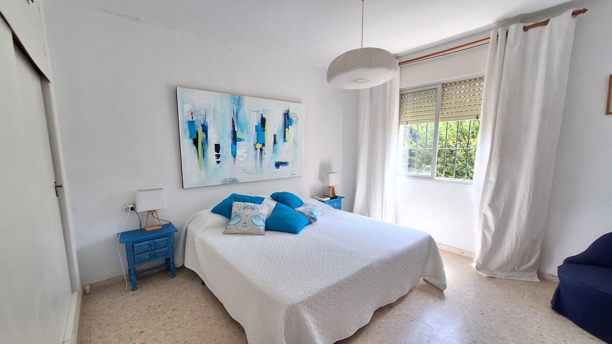 3 Bed Detached Villa in Estepona