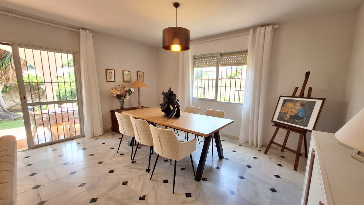 3 Bed Detached Villa in Estepona
