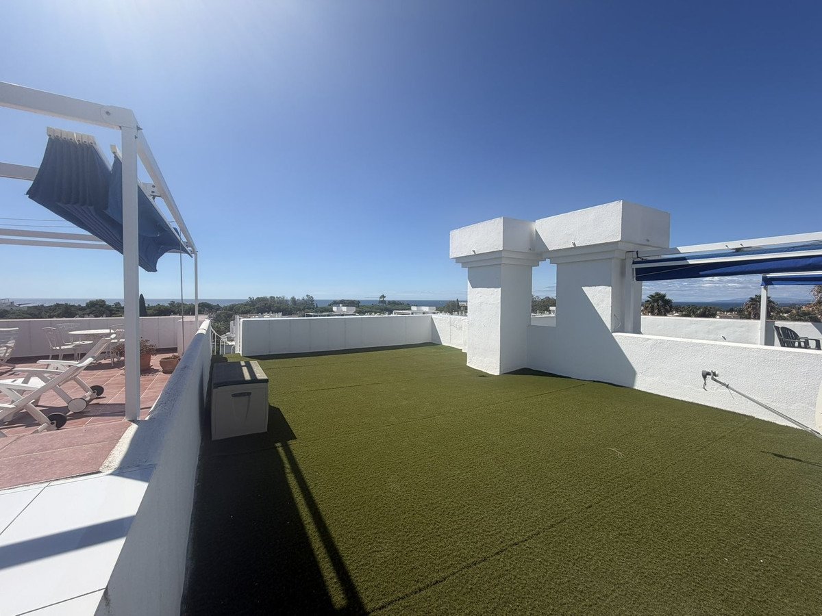 3 Bed Penthouse Duplex in El Paraiso