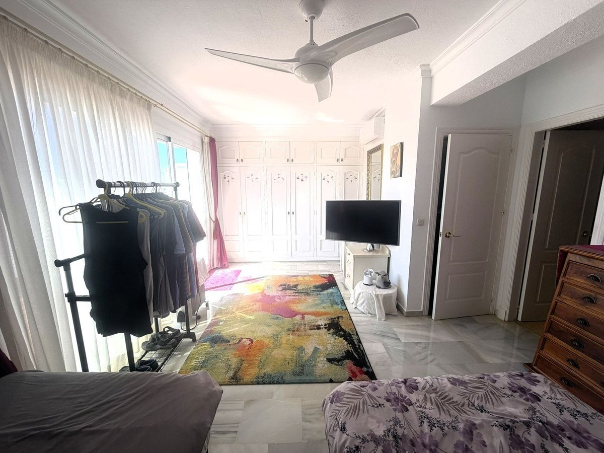 3 Bed Penthouse Duplex in El Paraiso